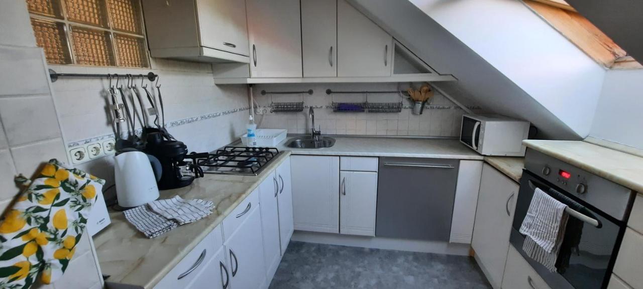 Hi-Bp Garden City Batsanyi Apartment 3 Rooms, Apartment Upstairs Near The City Train With Free Parking Будапешт Екстер'єр фото
