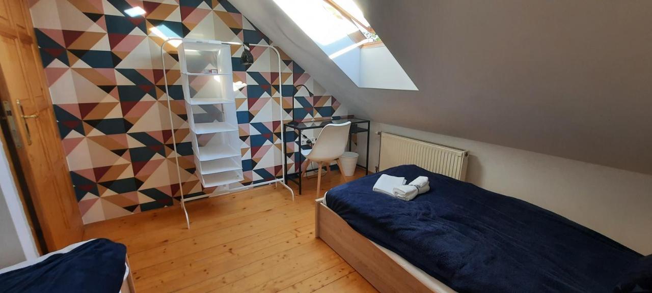 Hi-Bp Garden City Batsanyi Apartment 3 Rooms, Apartment Upstairs Near The City Train With Free Parking Будапешт Екстер'єр фото