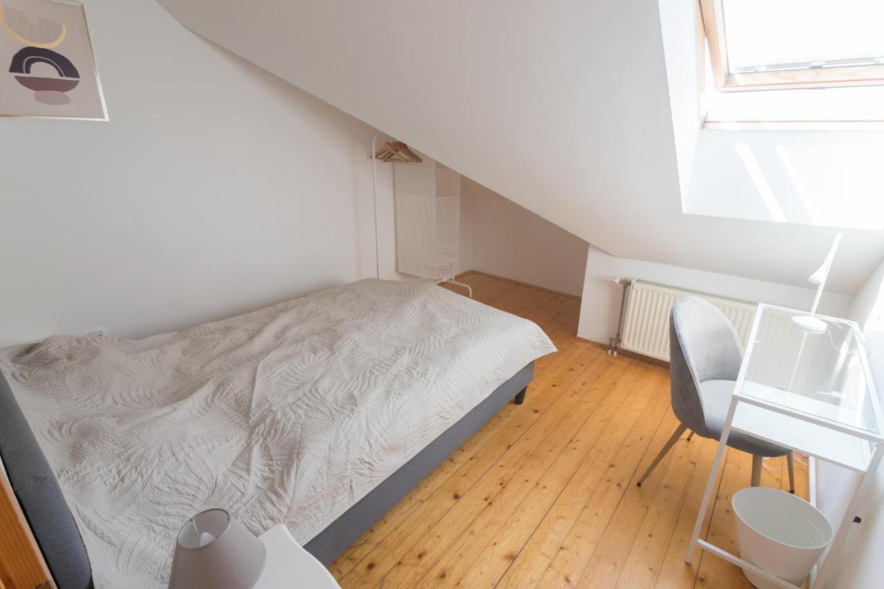 Hi-Bp Garden City Batsanyi Apartment 3 Rooms, Apartment Upstairs Near The City Train With Free Parking Будапешт Екстер'єр фото